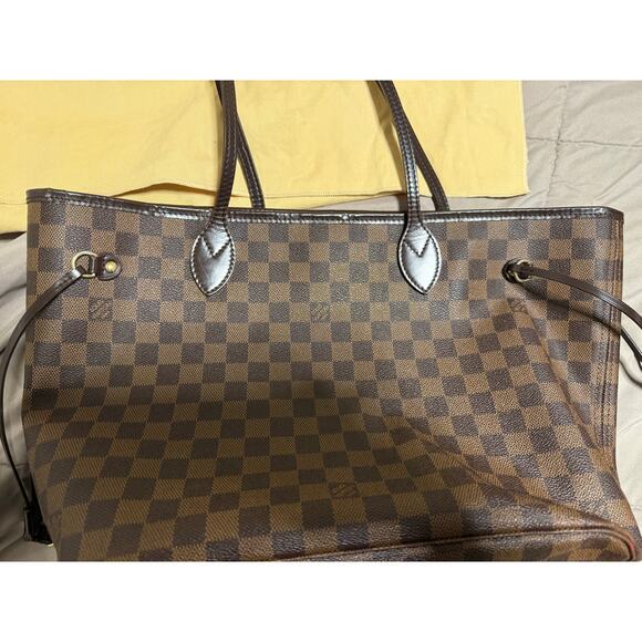 Louis Vuitton Neverfull Damier MM - Picture 3 of 11